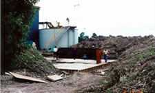 鋼製沈殿槽の外観